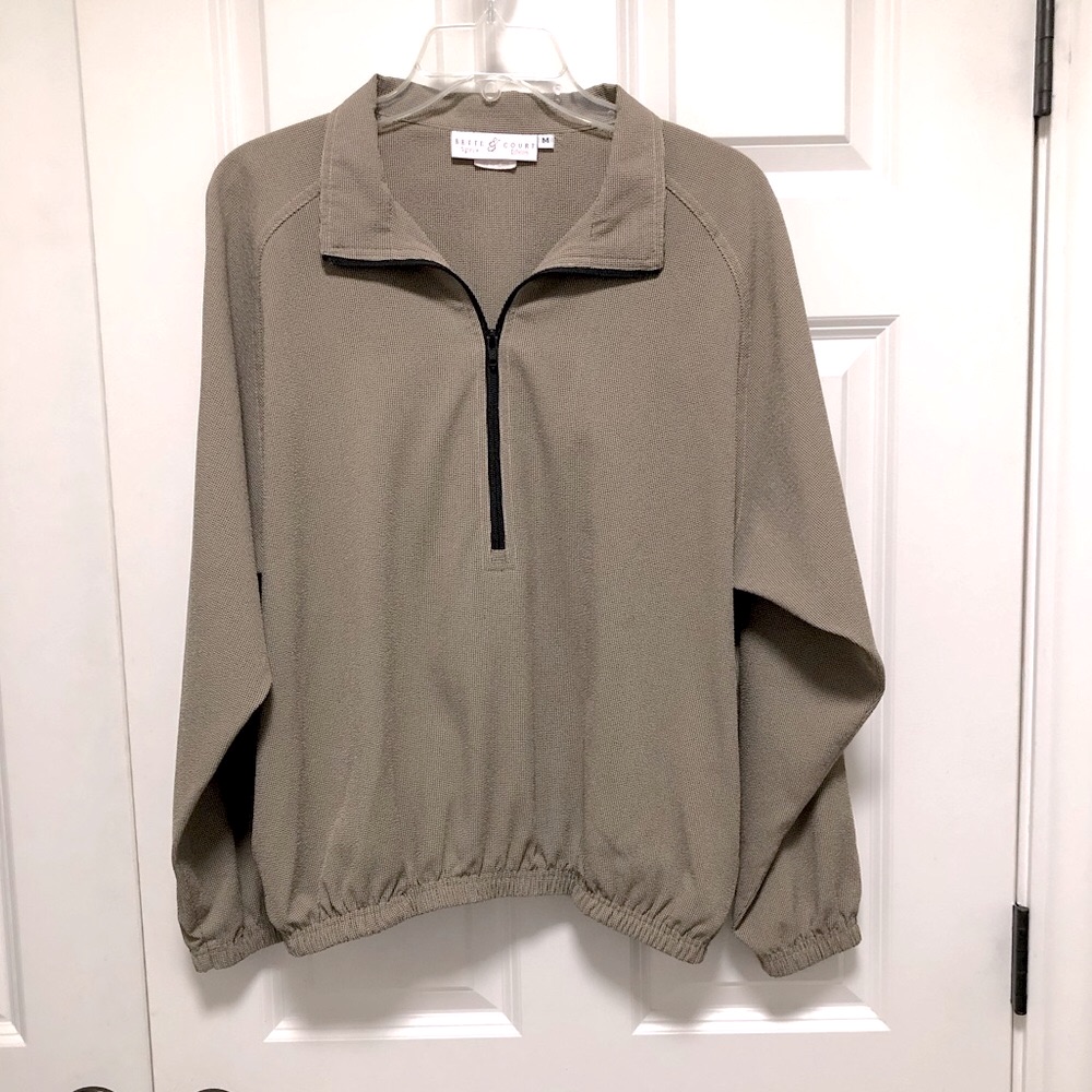 Pullover Lightweight Jacket